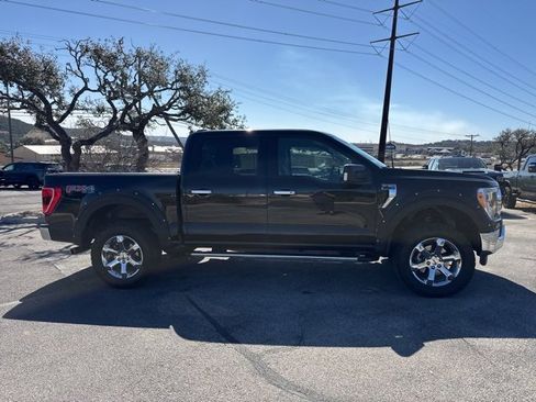 Used 2022 Ford F150 XLT w/ Equipment Group 302A High image 4