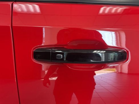 Used 2019 Chevrolet Silverado 1500 LT Trail Boss AWD/4WD image 10