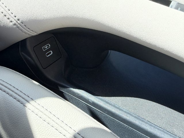 Used 2024 Honda HR-V EX-L image 30