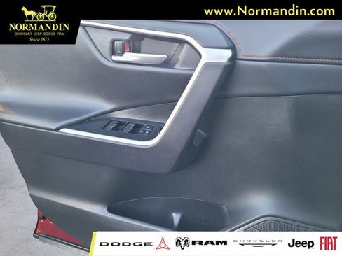 Used 2024 Toyota RAV4 Adventure AWD/4WD image 15