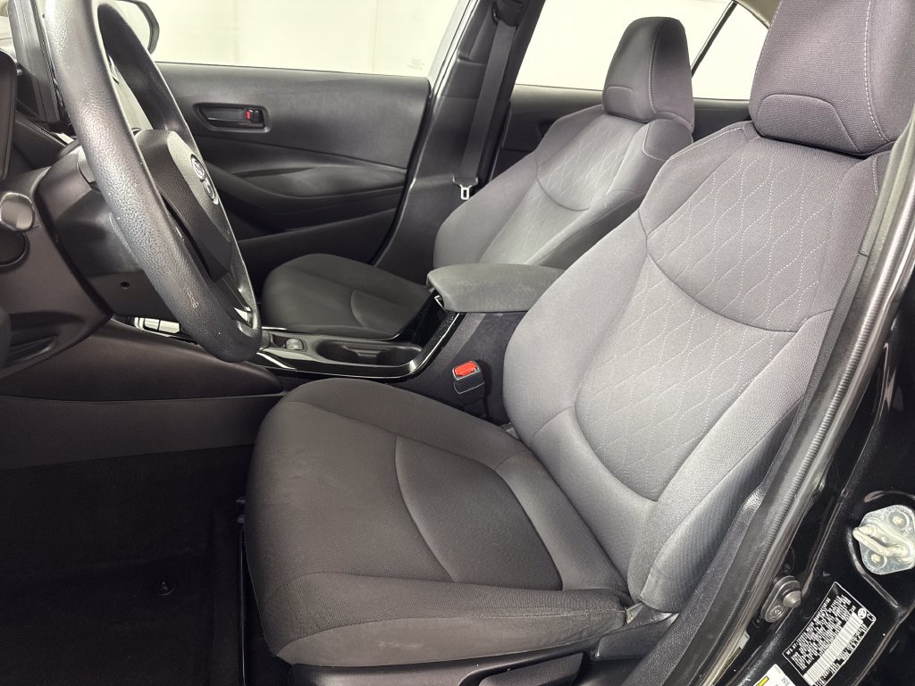 Used 2022 Toyota Corolla LE FWD image 10