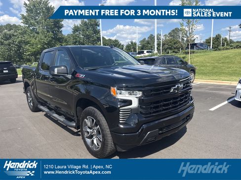 Used 2024 Chevrolet Silverado 1500 RST w/ Convenience Package II AWD/4WD image 1