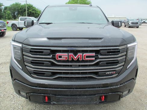 New 2026 GMC Sierra 1500 AT4 w/ AT4 Premium Package AWD/4WD image 11