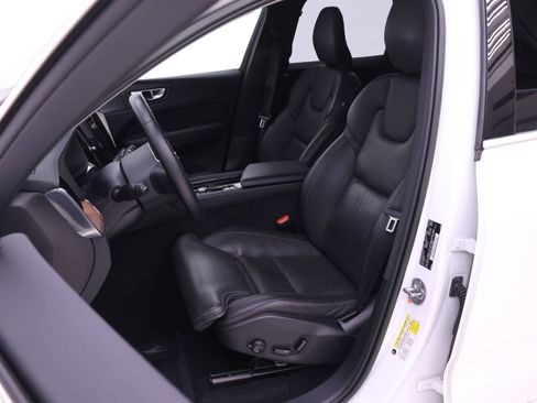 Certified 2023 Volvo XC60 B5 Ultimate w/ Protection Package Premier FWD image 7