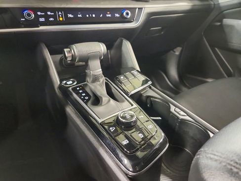 Certified 2025 Kia Sportage X-Line AWD/4WD image 14