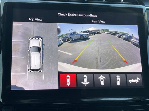 Used 2021 Jeep Grand Cherokee L Limited w/ Luxury Tech Group II image 29