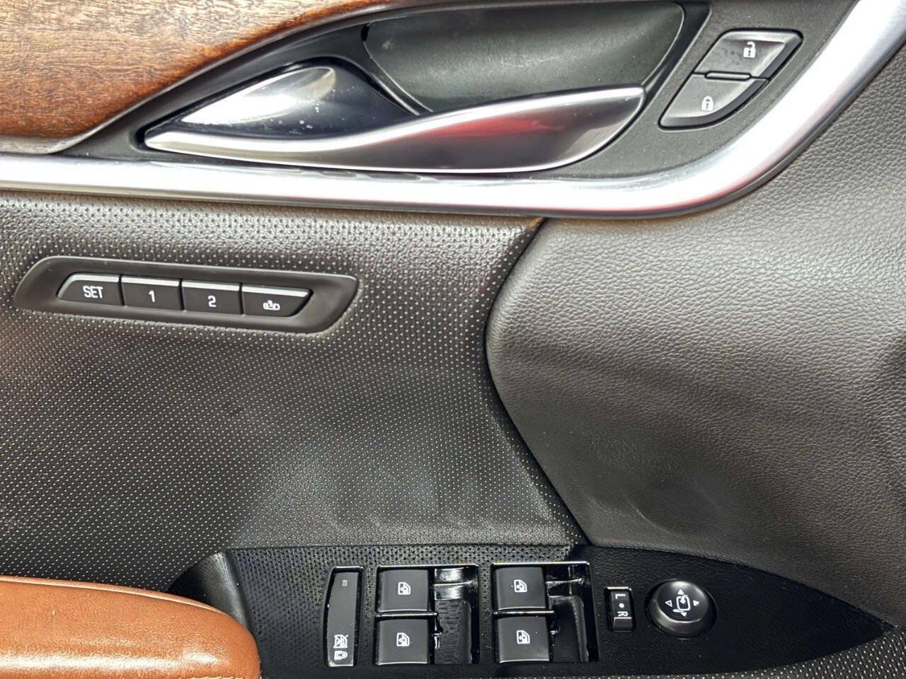 Used 2017 Cadillac XTS Luxury w/ Driver Awareness Package AWD/4WD image 28