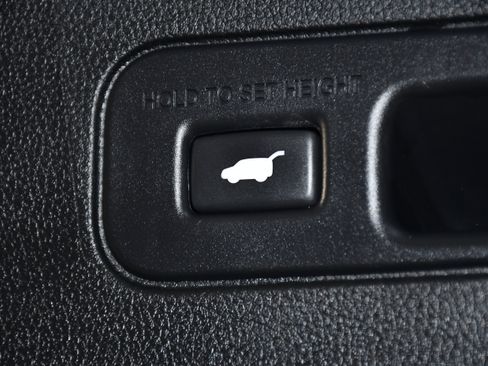 Used 2025 Honda Pilot Touring image 51