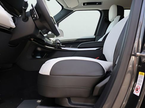 New 2026 Land Rover Range Rover Sport Dynamic SE image 36