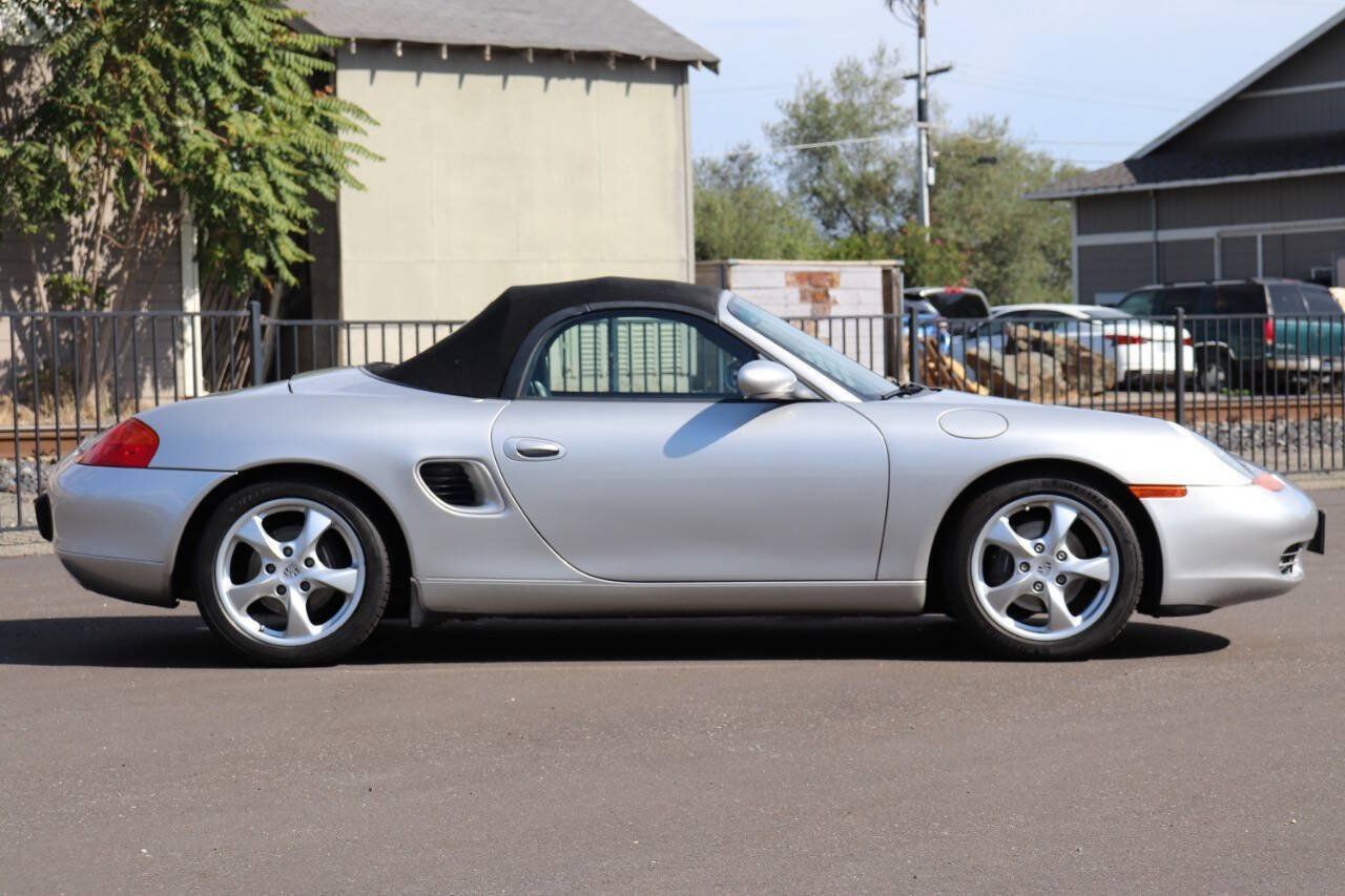 Used 2002 Porsche Boxster RWD image 20