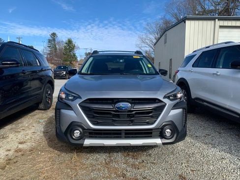 Used 2024 Subaru Outback Limited XT image 8