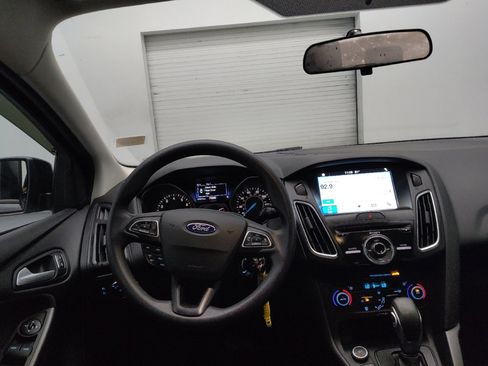 Used 2017 Ford Focus SEL w/ Interior Protection Package FWD image 22