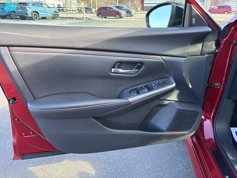 Used 2024 Nissan Sentra SR image 14