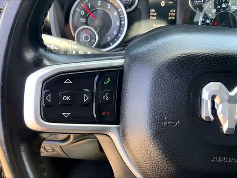 Used 2019 RAM 1500 Big Horn RWD image 23