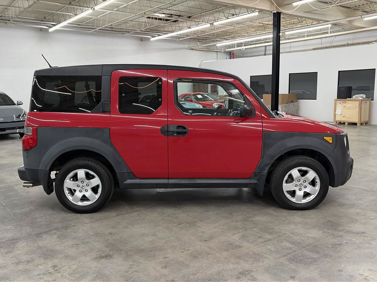 Used 2005 Honda Element EX image 6