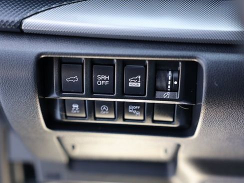 Used 2020 Subaru Forester Limited image 19
