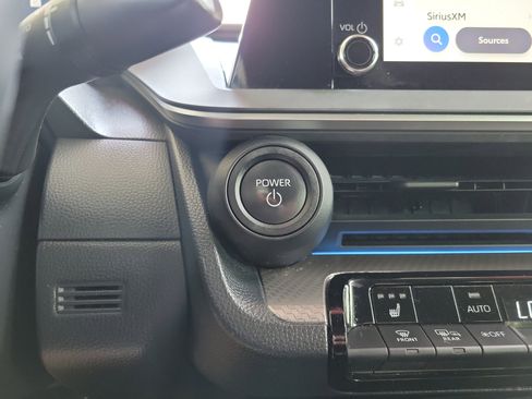 Used 2023 Toyota Prius XLE image 23