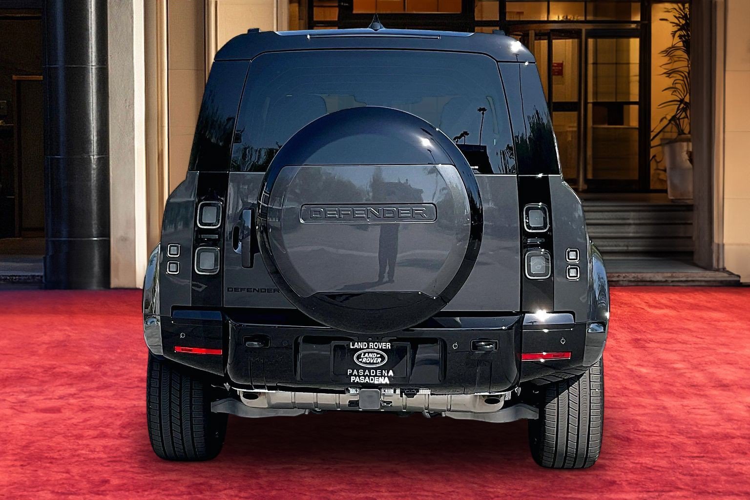 New 2026 Land Rover Defender 110 X-Dynamic SE AWD/4WD image 7