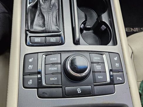 Used 2016 Hyundai Genesis 3.8 w/ Option Group 04 image 22