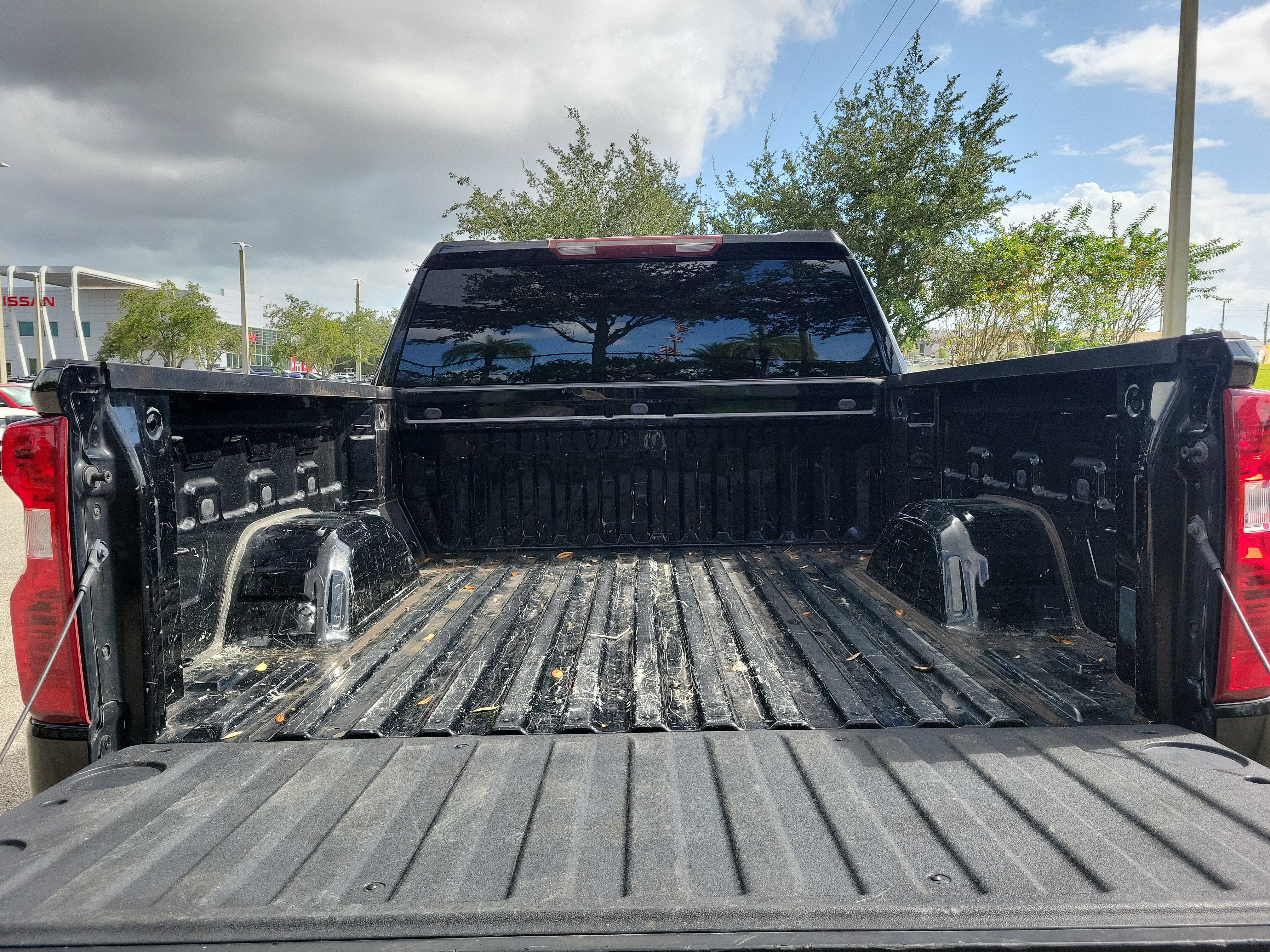 Used 2020 Chevrolet Silverado 1500 LT w/ All-Star Edition AWD/4WD image 12