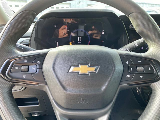 Used 2025 Chevrolet TrailBlazer LT AWD/4WD image 12