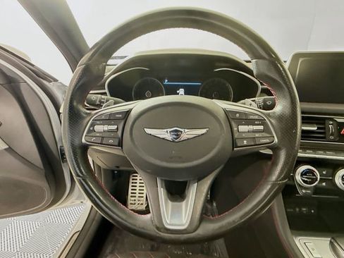 Used 2019 Genesis G70 3.3T Advanced w/ Sport Package image 11