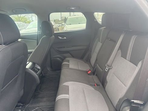 Certified 2024 Chevrolet Blazer LT w/ Convenience Package FWD image 10