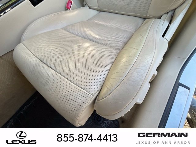 Used 2015 Lexus ES 350 w/ Ultra Luxury Package FWD image 22