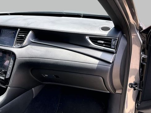 Used 2022 INFINITI QX50 Luxe w/ Appearance Package FWD image 17