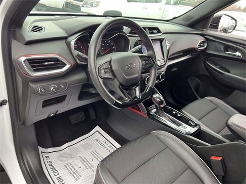 Certified 2021 Chevrolet TrailBlazer RS w/ Sun and Liftgate Package image 14