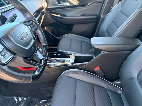 Used 2021 Chevrolet TrailBlazer RS w/ Sun and Liftgate Package AWD/4WD image 17