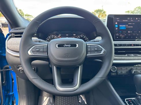 New 2026 Jeep Compass Latitude w/ Driver Assistance Group AWD/4WD image 26