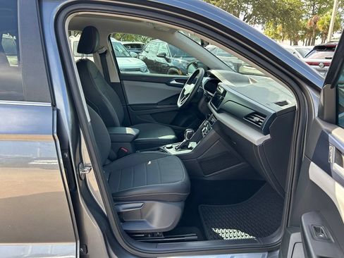 Certified 2022 Volkswagen Taos SE AWD/4WD image 39