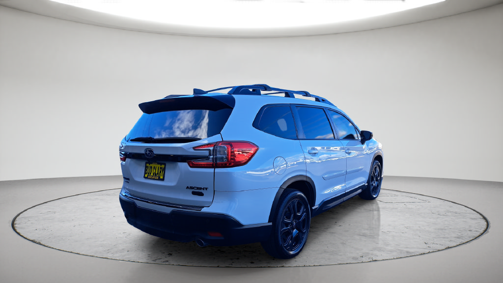 Used 2024 Subaru Ascent Onyx Edition Limited AWD/4WD image 5
