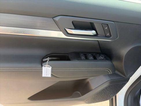 New 2027 GMC Terrain Elevation w/ LPO, Floor Liner Package FWD image 17
