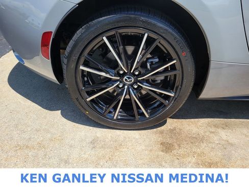 Used 2024 MAZDA MX-5 Miata RF Grand Touring RWD image 18