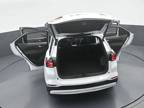 Used 2024 Chevrolet Equinox RS w/ RS Leather Package image 71