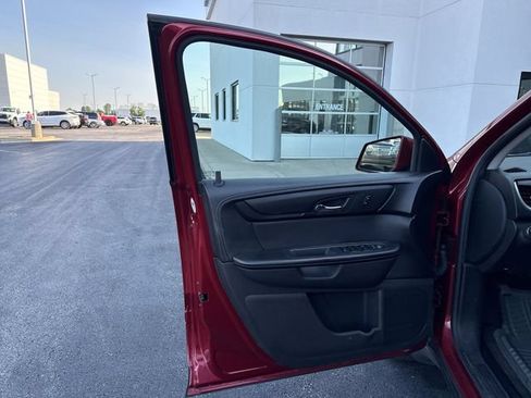 Used 2013 Chevrolet Traverse LT w/ All-Star Edition FWD image 10