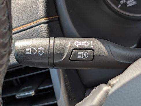 Used 2021 GMC Terrain SLE w/ Driver Convenience Package AWD/4WD image 27