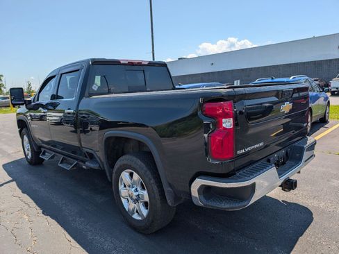 Used 2022 Chevrolet Silverado 2500 LTZ w/ LTZ Premium Package AWD/4WD image 6