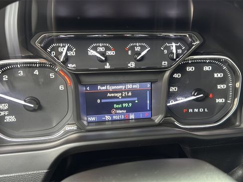 Used 2022 GMC Sierra 1500 Elevation image 18