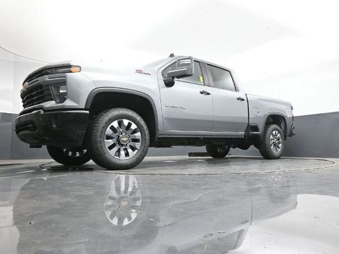 New 2025 Chevrolet Silverado 2500 Custom w/ Custom Value Package image 10