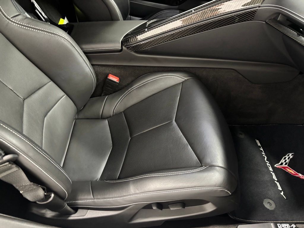 Used 2022 Chevrolet Corvette Stingray Coupe w/ Z51 Performance Package RWD image 57