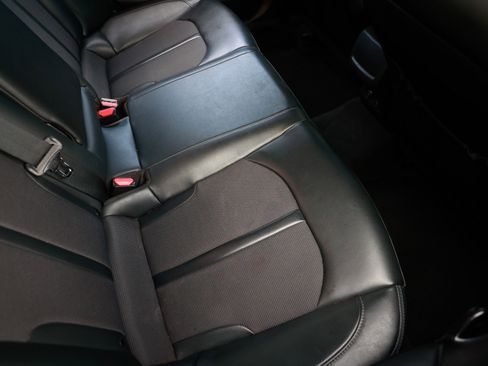 Used 2022 Kia K5 GT-Line image 15