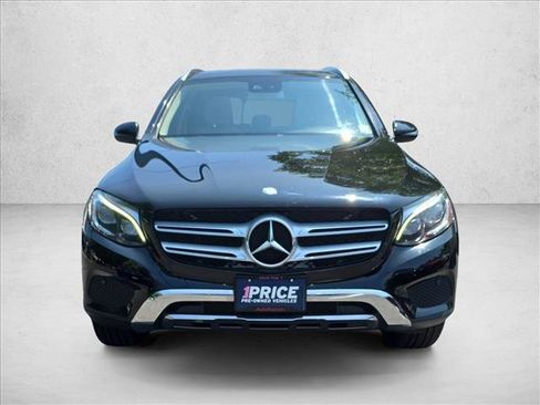 Used 2016 Mercedes-Benz GLC 300 4MATIC image 2