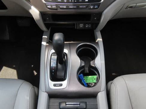 Used 2019 Honda Pilot EX-L image 23