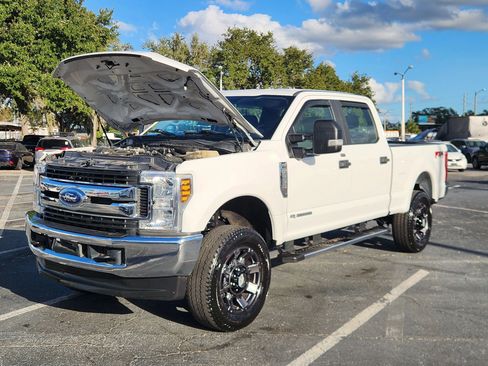 Used 2019 Ford F250 XL w/ STX Appearance Package image 16