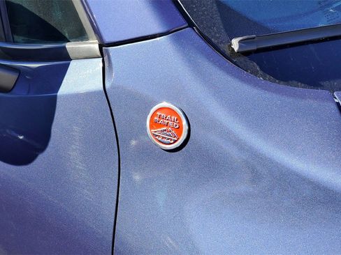 Used 2019 Jeep Renegade Trailhawk w/ UConnect 8.4 Nav Group image 5