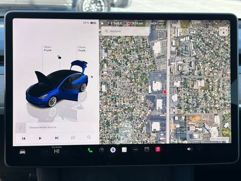 Used 2022 Tesla Model 3 Long Range image 19