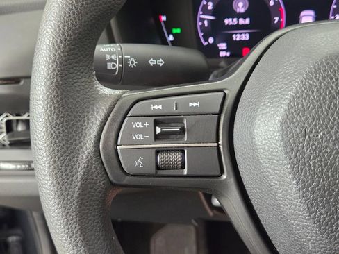Used 2023 Honda Accord LX image 28